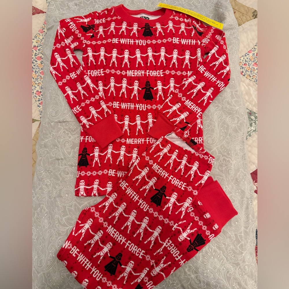 Janie & Jack Star Wars PJs - Size 4T